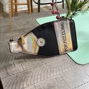 Black and Gold Champagne bottle Women's Bag